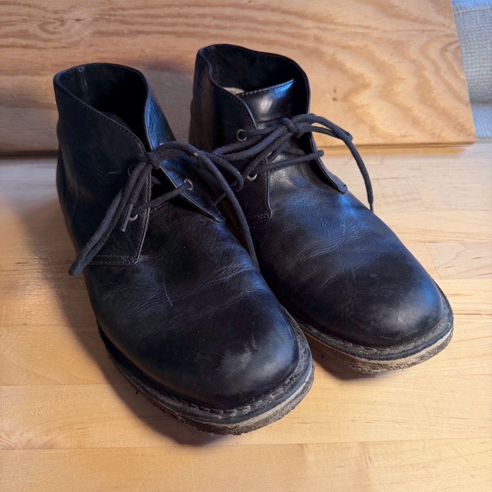 UGG Australia Leighton 10.5 chukka ankle boots soft leather grunge tie up 3275